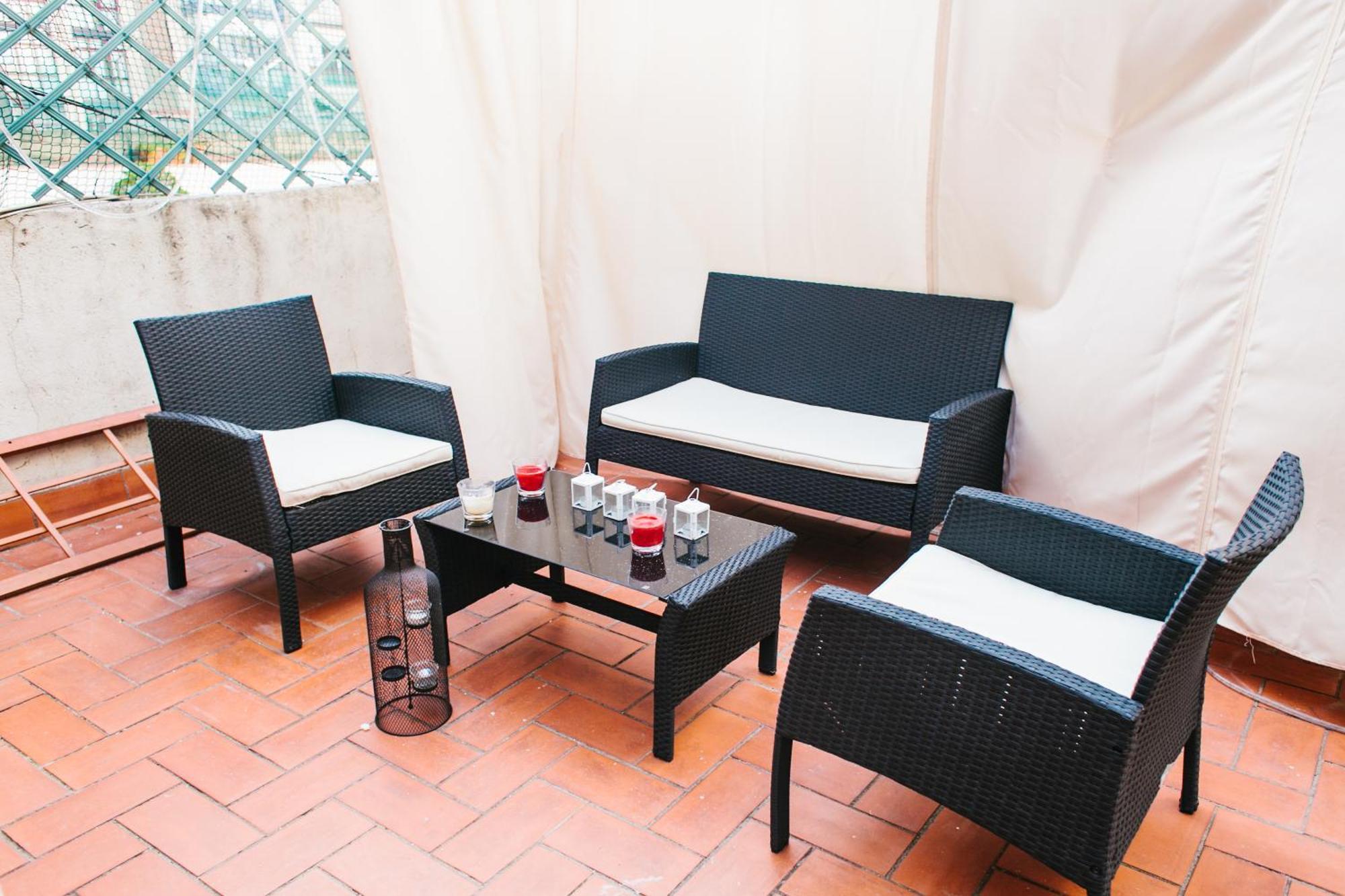Zoorooms Boutique Guesthouse Barcelona Exterior photo