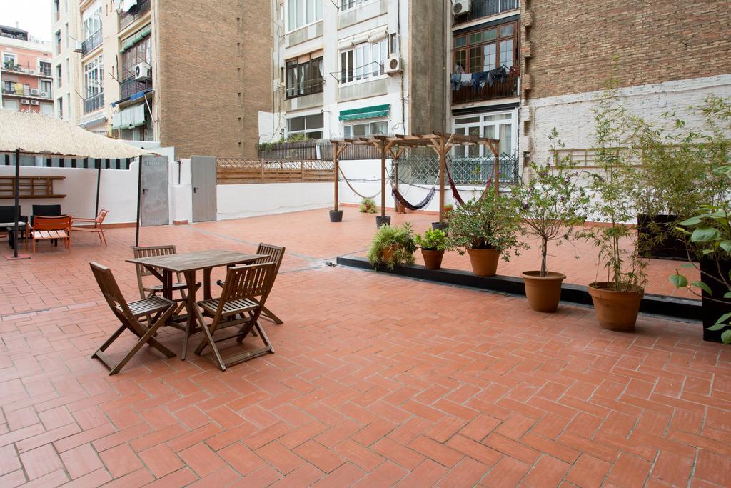 Zoorooms Boutique Guesthouse Barcelona Exterior photo