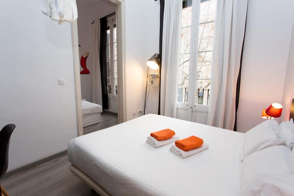 Zoorooms Boutique Guesthouse Barcelona Exterior photo