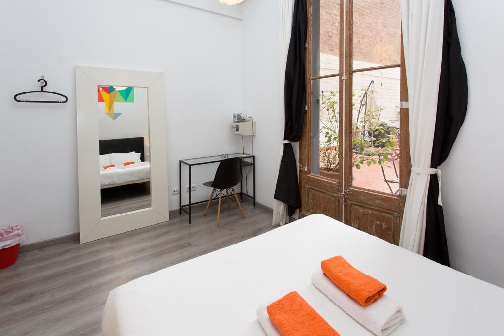 Zoorooms Boutique Guesthouse Barcelona Exterior photo
