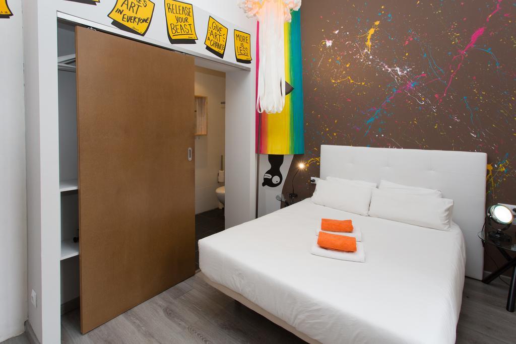 Zoorooms Boutique Guesthouse Barcelona Exterior photo