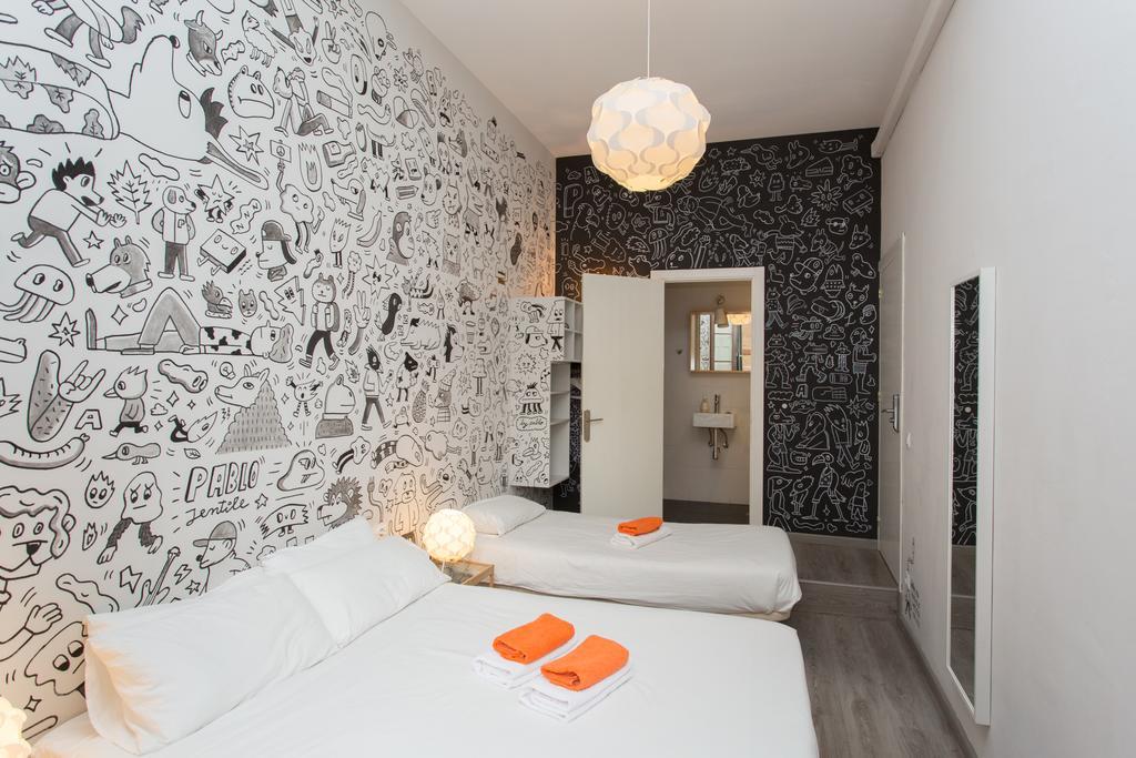 Zoorooms Boutique Guesthouse Barcelona Exterior photo