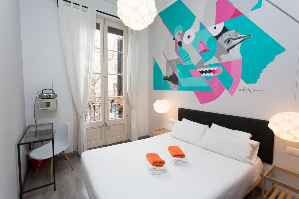 Zoorooms Boutique Guesthouse Barcelona Exterior photo