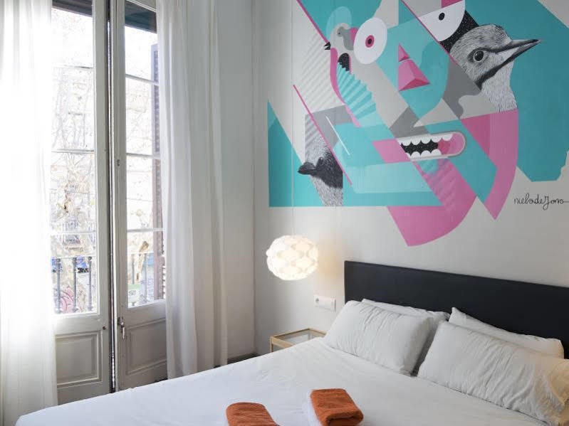 Zoorooms Boutique Guesthouse Barcelona Exterior photo